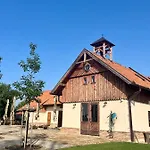 Zámeček - Chateau Lány - Depandance Stroodel * Břeclav