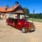 Zámeček - Chateau Lány - Depandance Stroodel Břeclav