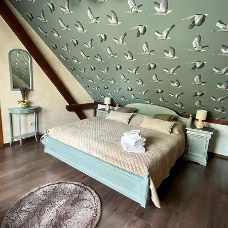 Zámeček - Chateau Lány - Depandance Stroodel Penzion *