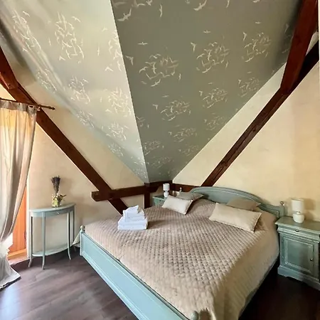 Zámeček - Chateau Lány - Depandance Stroodel * Břeclav