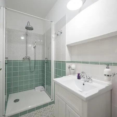 여관 Zamecek - Chateau Lany - Depandance Stroodel 브르제츨라프