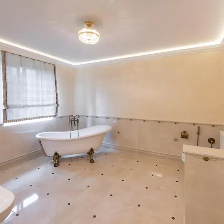 Zamecek - Chateau Lany - Depandance Stroodel 브르제츨라프