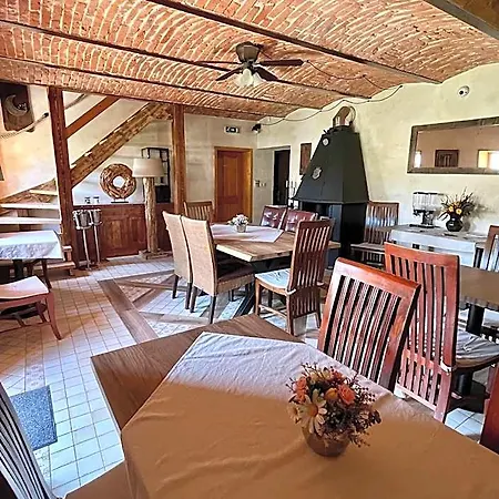 Zámeček - Chateau Lány - Depandance Stroodel * Břeclav