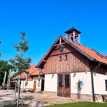 Mini-hôtel Zamecek - Chateau Lany - Depandance Stroodel