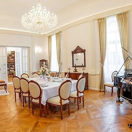 Zámeček - Chateau Lány - Depandance Stroodel Estalagem Břeclav