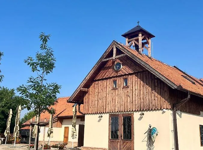 Zamecek - Chateau Lany - Depandance Stroodel * Břeclav
