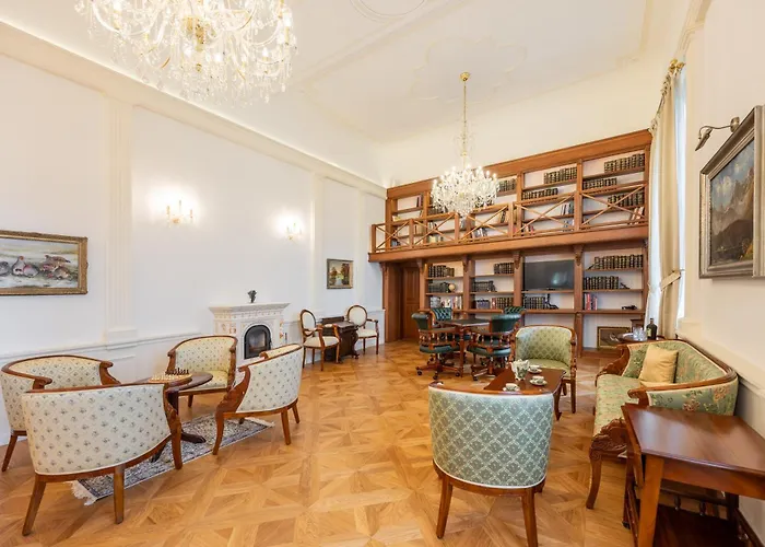 Zamecek - Chateau Lany - Depandance Stroodel *