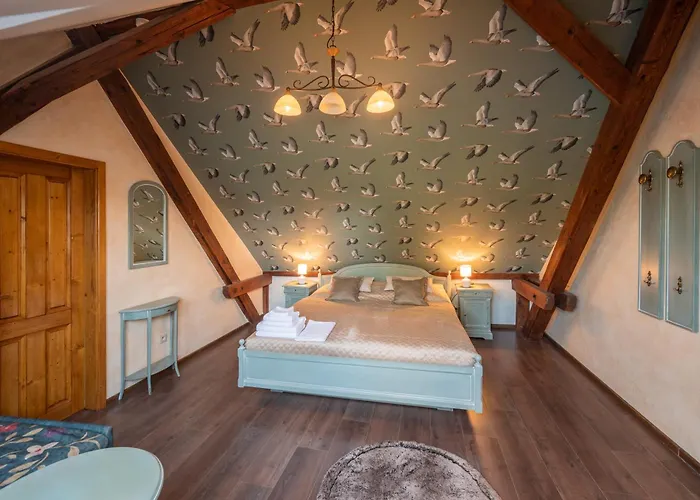 Zamecek - Chateau Lany - Depandance Stroodel Herberg Břeclav